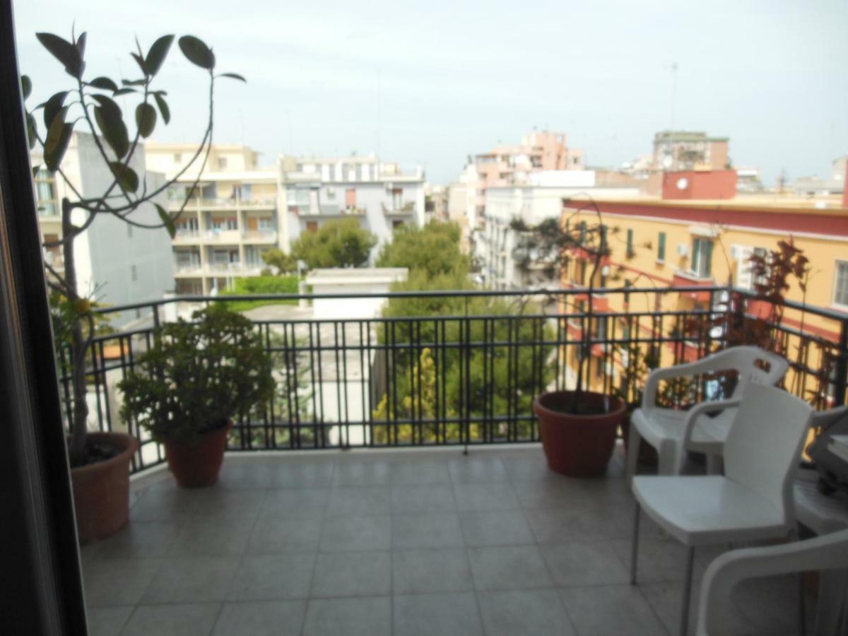 La Casa Degli Artisti Apartment Trani Bagian luar foto