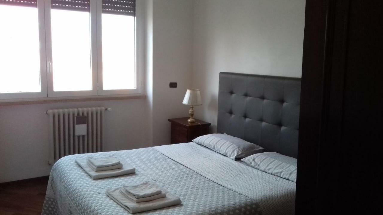 La Casa Degli Artisti Apartment Trani Bagian luar foto